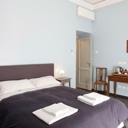 B&B Santi Quattro Al Colosseo Rom Eksteriør billede