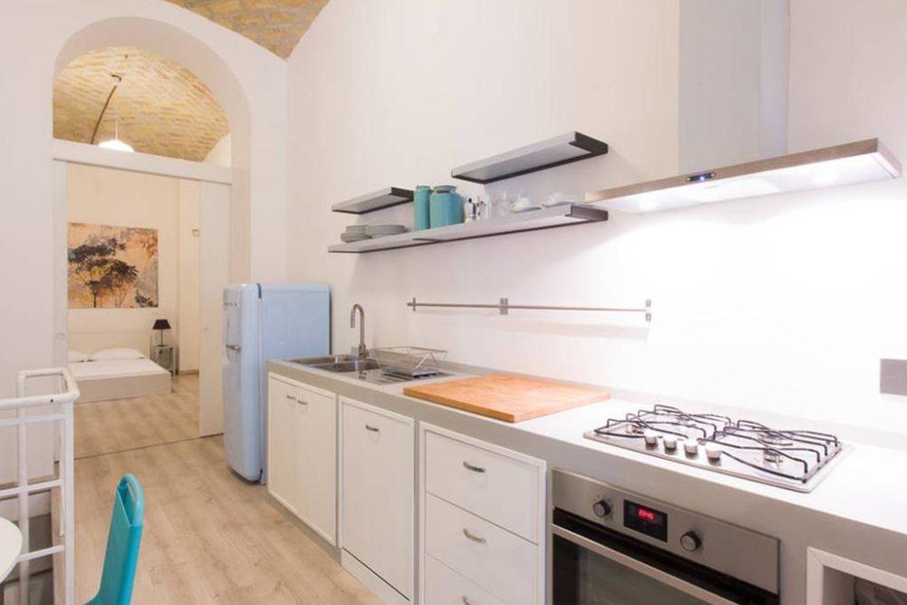 B&B Santi Quattro Al Colosseo Rom Eksteriør billede